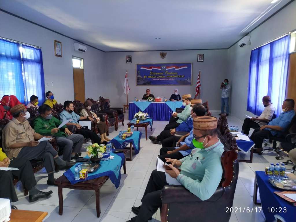 Rapat Kegiatan Kampung Bahari Nusantara di Pangkalan TNI AL Gorontalo